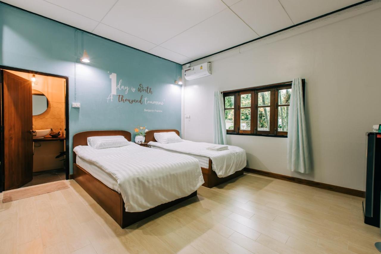 Banya Bnb ที่พักบ้านย่าบีแอนด์บี เมืองประจวบฯ Πράτσουατ Κίρι Χαν Εξωτερικό φωτογραφία