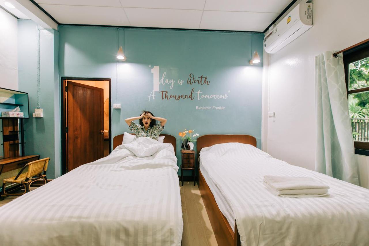 Banya Bnb ที่พักบ้านย่าบีแอนด์บี เมืองประจวบฯ Πράτσουατ Κίρι Χαν Εξωτερικό φωτογραφία